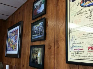 J-Birds Burger Jointe