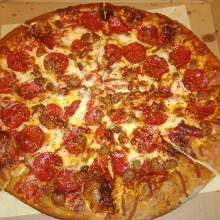 14&quot; 7.99 Pepperoni and Sausage