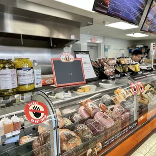 Deli counter