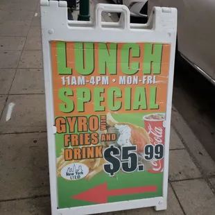 Lunch specials M-F