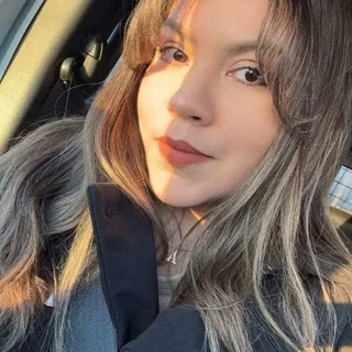 Adriana G.