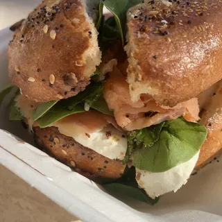 "Lox" Yankee
