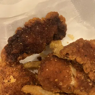 food, fried chicken, bbq wings, poultry, fried chicken wings, chicken, bbq chicken, chicken wings and fried chicken, chicken wings