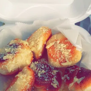 Garlic Knots