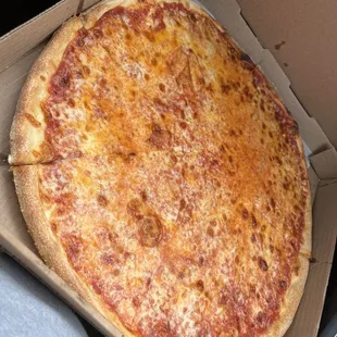 Gourmets Pizza (4 cheese)
