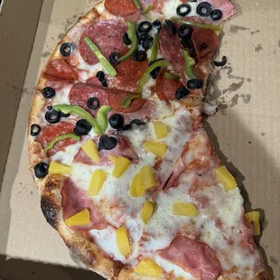 Combo/Hawaiian mixed Pizza