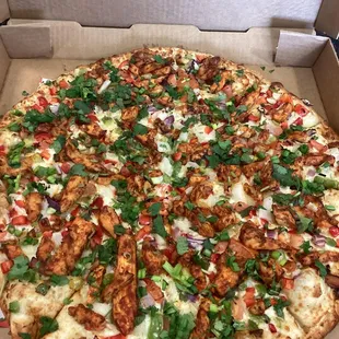 Manhattan Garlic Chicken Pizza