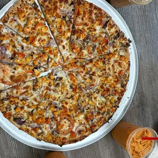 NY Style Garlic Chicken Pizza