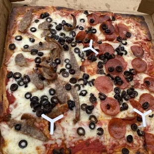 Large Sicilian Thick Crust Pizza Pepperoni, Sausage, and Black Olives