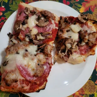 3 item sando. Sooo good. Unbeatable $3.99 12/21!!!!