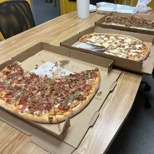 Meats Pizza, Bianca Deluxe