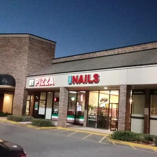 NY Pizza is easy to miss, keep an eye out for it in the right hand corner of the plaza.