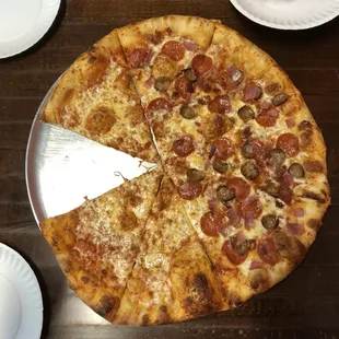 18" Pie - Half Cheese &amp; Half New York's Finest (2/26/2023)