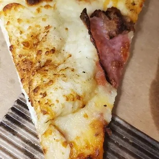 Where are the toppings?