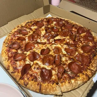 Cracker thin crust when I asked for regular crust