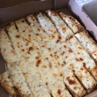 Cheesy garlic bread