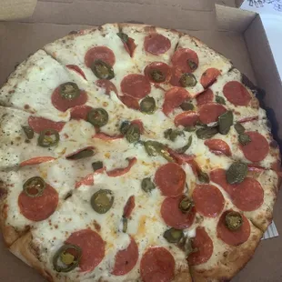 Garlic sauce, pepperoni and jalapeños
