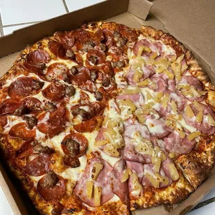 Extra Large 2 Topping Pizza Half Pepperoni &amp; Sausage / Half Pineapple &amp; Canadian Bacon