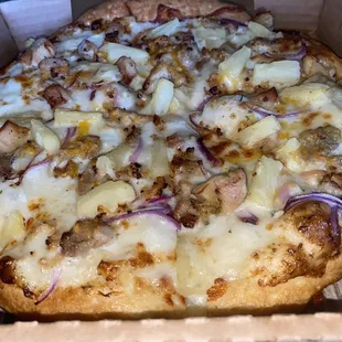 Super Chicken Pizza