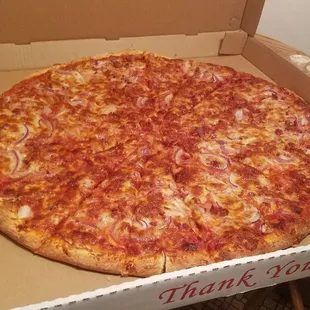 Huge 25" pizza!