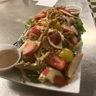 Monaco salad that so all that and more