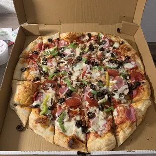 Large Supreme, original crust. Let&apos;s eat!