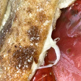 No skimping on the cheese