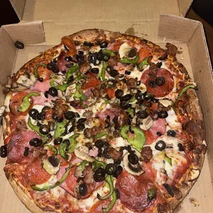 12" Medium Combination Pizza