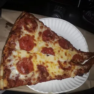 Pepperoni slice