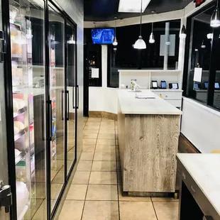 sushi and sashimi, interior