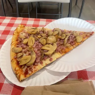 Ham and mushroom pizza.