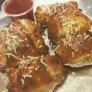Garlic Knots