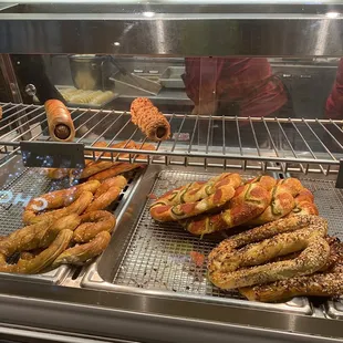 11/25/21 just landed and headed here after checking in!