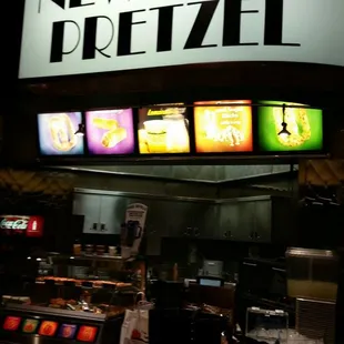 There good and hot. There great grab, whenever you  hugry.