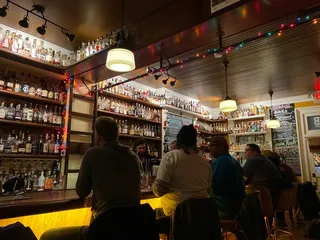Old Kentucky Bourbon Bar