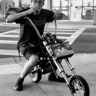 tom law.. used to bartender at newells.. passed away 2023,,