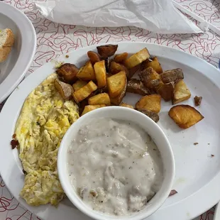 Eggs, home fries, gravy