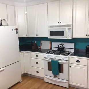 Full use of the kitchen area.