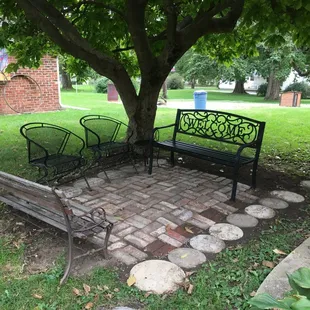 Sit back and relax under the Magnolia tree.