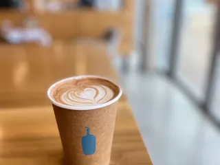 Blue Bottle Coffee - Via Lido