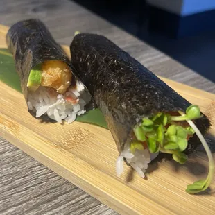 Hand roll