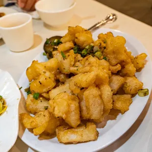 Squid with salt and pepper (calamari)