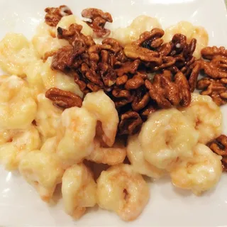 47. Shrimp with Walnut