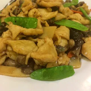 93. Chicken with Straw Mushroom