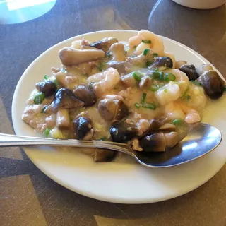 Shrimp With Egg Sauce