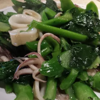 Squid With Chinese Broccoli