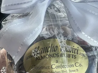 Rancho Raviri Almonds & Gifts