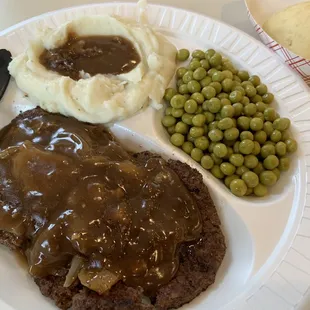 Hamburger steak, potatoes and peas ($11.50)
