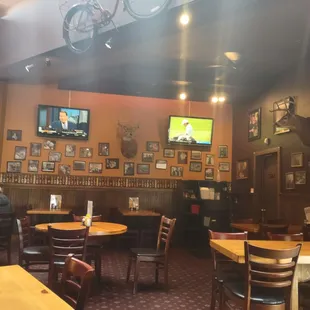 SW corner w 2 of 5 bar tv's