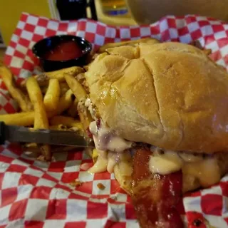 Smokey Ranch Burger